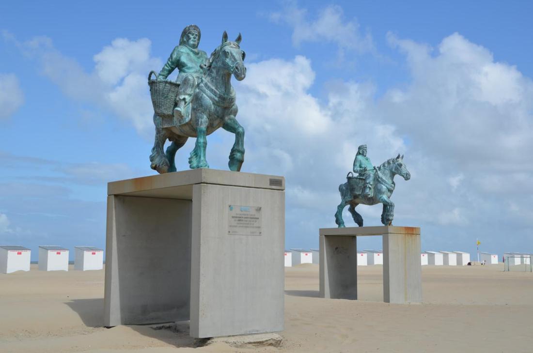 Skyview Suite Oostduinkerke Exterior foto